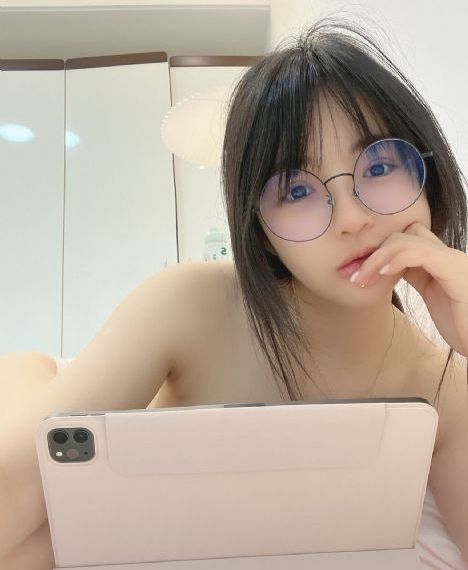 神秘女子监狱完整版观看