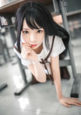 家庭主妇的经销商 电影
